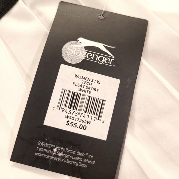 Slazenger Tech Pleat Skort in White with Black Waistband, Size XL - Picture 13 of 13